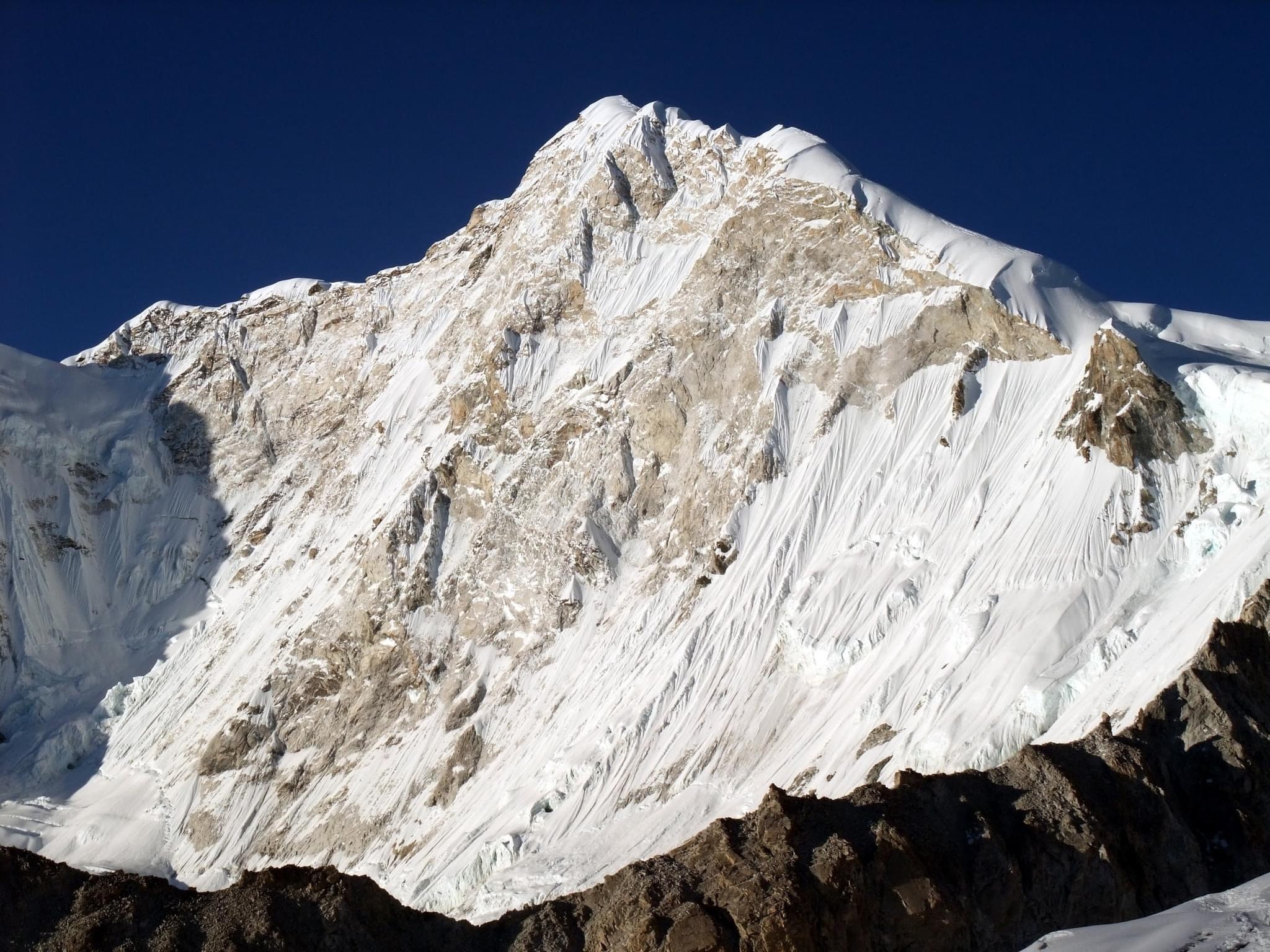 BARUNTSE EXPEDITION (7,129M)