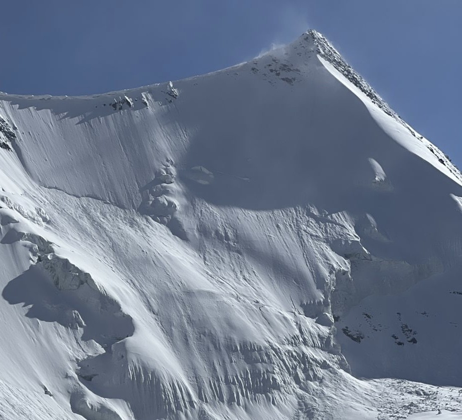 Ghyung Himal  Skiing